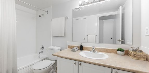 155 Antibes Drive - Photo 2