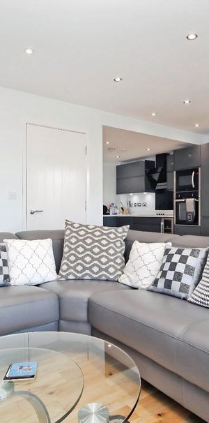 3 bedroom property to rent - Photo 1