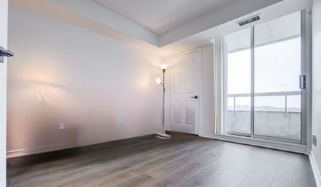 For Lease - 8 Hillcrest Avenue Unit# 618, Toronto, Ontario - Photo 2