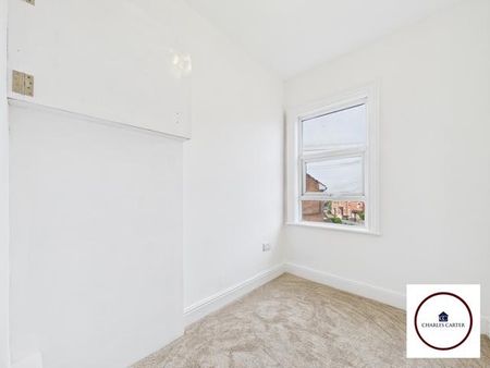 1 bedroom ground floor flat to rent - Photo 4