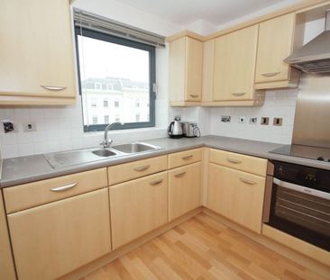 A 2 Bedroom Flat in Imperial Lane GL50 1PR - Photo 4