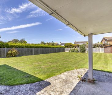 4 bedroom detached house to rent - Photo 4