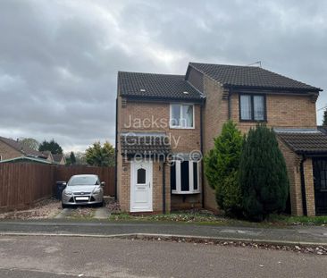 2 bedroom semi-detached house to rent - Photo 5