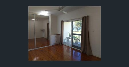 Beachside Townhouse - South Mission Beach - Photo 2