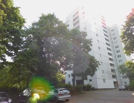 Einzugsbereite Wohnung mit Ausblick! Schöne 2-ZImmer mit Balkon! - Photo 1