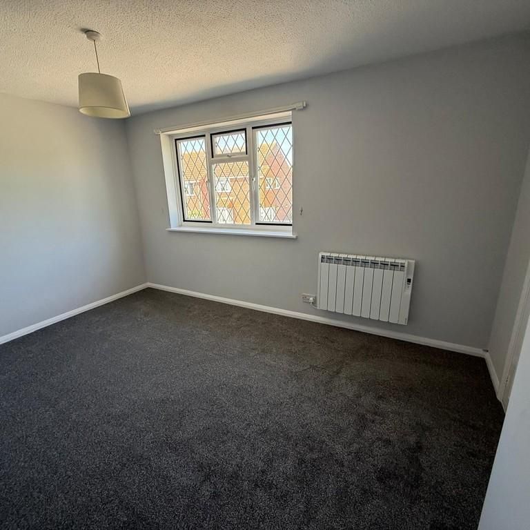 1 bedroom end of terrace house to rent - Photo 1