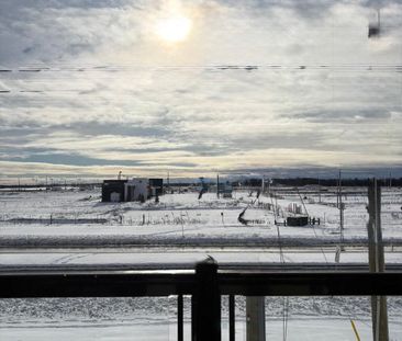 For Lease - 90 Pearen Lane, Barrie, Ontario - Photo 6