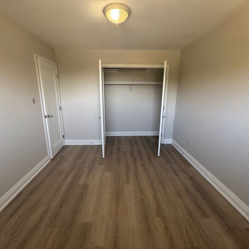 For Lease - 34 Rita Drive Unit# Upper, Toronto, Ontario - Photo 1