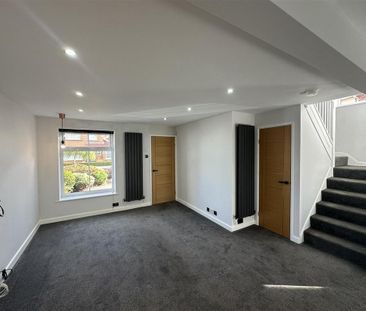3 bedroom detached house to rent - Photo 5