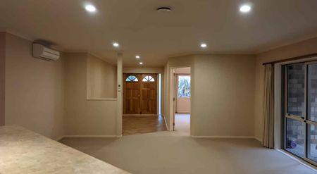 Spacious family home with great neighbourhood - Photo 5