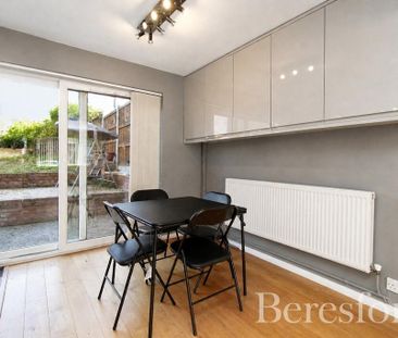 4 bedroom terraced house to rent - Photo 6