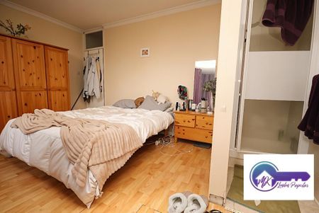 4 bedroom flat to rent - Photo 4