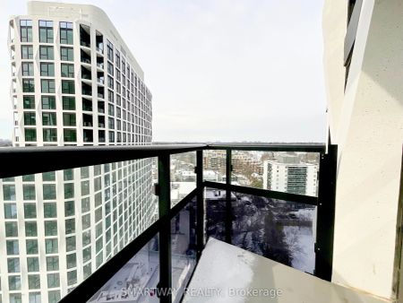 60 Central Park Roadway #1511 - Photo 2