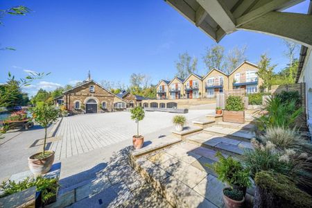 Bulbourne Yard, Tring, Bulbourne - Photo 5