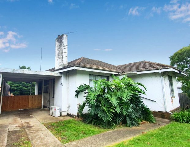 6 MONTH LEASE ONLY! - Photo 1