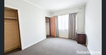 4-Bedroom Home in Good Location! - Photo 2