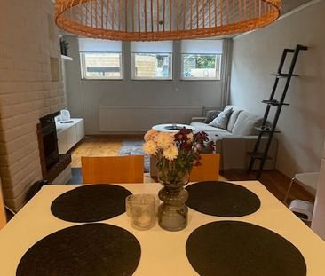 Götalandsvägen, Älvsjö - Photo 2