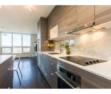 D122 - Amazing one bedroom in Alumni Tower | 13398 104 Avenue, Surrey - Photo 1