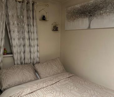 Room in a Shared House, Manchester, M8 - Photo 4