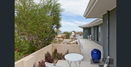 Seaside Unit with Utilities Included - Photo 2