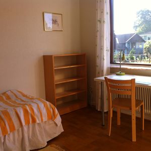 Östra Skärvallsgatan, Västra Frölunda - Photo 2