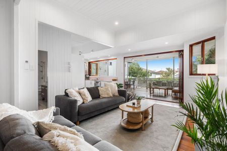 77 Orana Street, Carina QLD 4152 - House For Rent | Domain - Photo 2