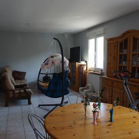 Location Appartement P4 Sens - Photo 1
