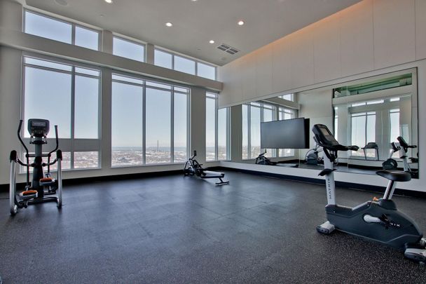 For Lease - 25 Nicholas Avenue Unit# 323, Toronto, Ontario - Photo 1