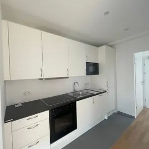 Erstbezug: Neu errichtete 3 Zimmer Dachgeschosswohnung mit 1 Loggia - Foto 1