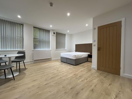 Studio to rent - Photo 4