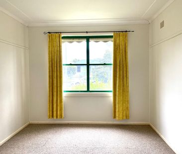Three bedroom home in South Tamworth - Photo 1