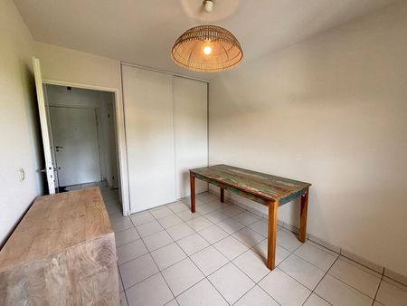 Location Appartement 3 pièces 53m² - Photo 4