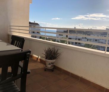 Se alquila apartamento para todo el año en Altea - Photo 2