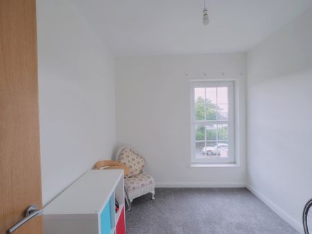 Apartment 3, 20 Ballymaconnell Road, Bangor, BT20 5PN - Photo 5