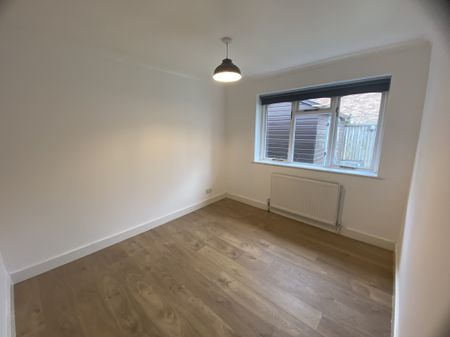 Bury Road, Bury St. Edmunds, Mildenhall - Photo 5