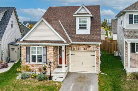 For Lease - 12 Blueberry Lane, Kawartha Lakes, Ontario - Photo 4