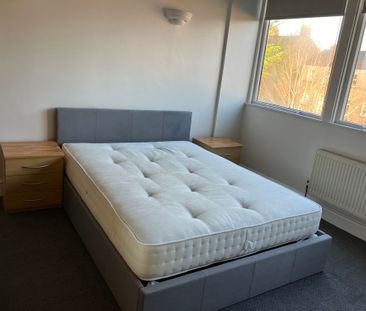 West Cliff, Preston - Photo 2