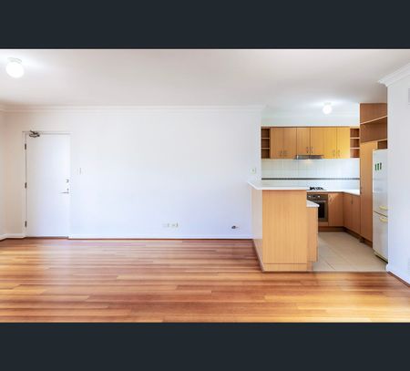 4/177 Oxford Street, Leederville, WA 6007 - Photo 2