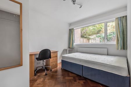 4 bedroom townhouse to rent - Photo 2