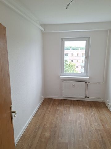 4-Raum-Wohnung mit Einbauküche - Photo 4