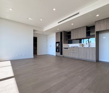 Brand New Furnished Designer 2-Bed Apartment with Secure Parking | ... - Photo 2