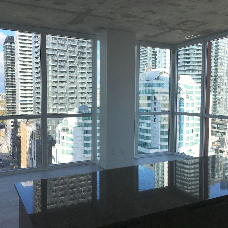 For Lease - 88 Blue Jays Way Unit# 1902, Toronto, Ontario - Photo 1