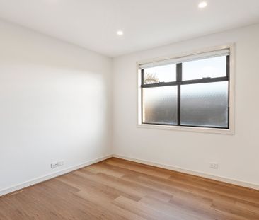 Three Bedroom Penthouse Apartment - Photo 1