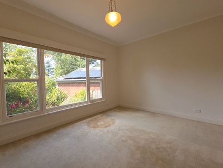 30 Grove St , VERMONT - Photo 2