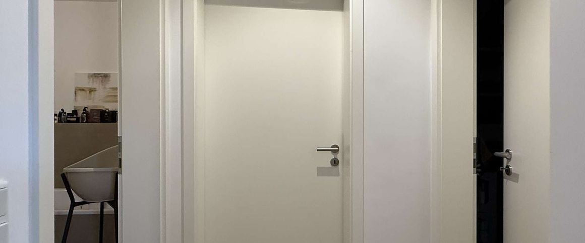 WILLICH SCHIEFBAHN - STYLISCHE UND MODERNE DREI ZIMMER GARTENWOHNUNG - EINBAUKÜCHE - 2 STELLPLÄTZE - Foto 1