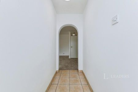 2 bedroom apartment to rent Craddocks Parade, Ashtead, Surrey, KT21 - Photo 5