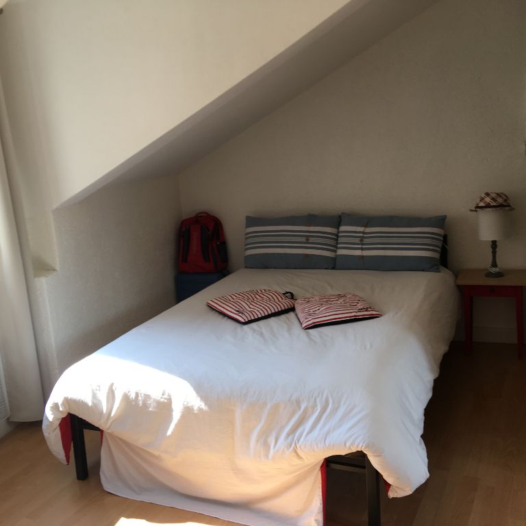 Appartement de charme situé en coeur de ville - Photo 1