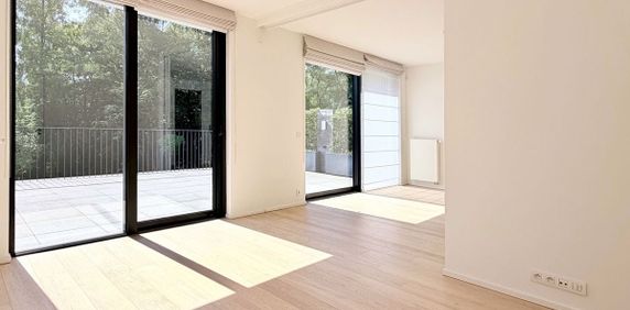 Gelijkvloers app. te huur in La Hulpe voor € 2.300 met 2 slaapkamers - foto 2