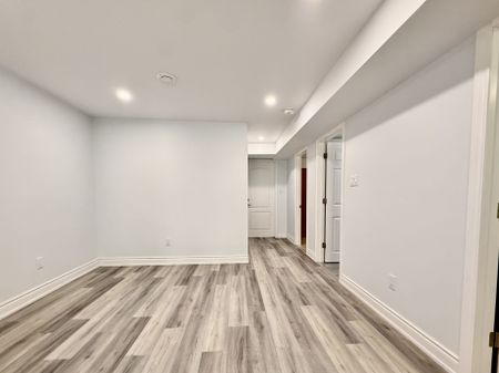 For Lease - 120 Royal Palm Drive, Brampton, Ontario - Photo 5