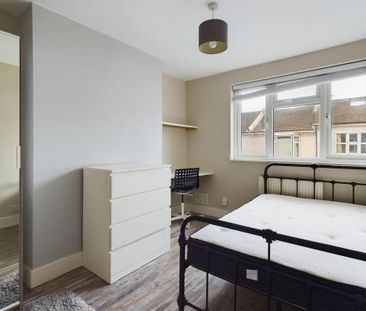 6 bedroom terraced house to rent - Photo 6